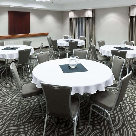 Hampton Inn & Suites Tulare Εξωτερικό φωτογραφία